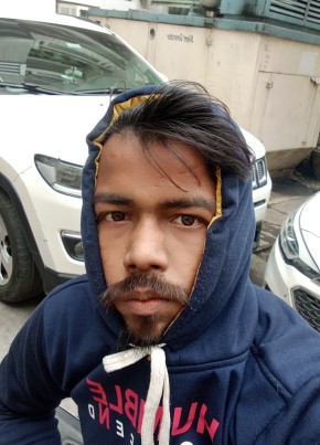Aniket, 18, India, Kanpur