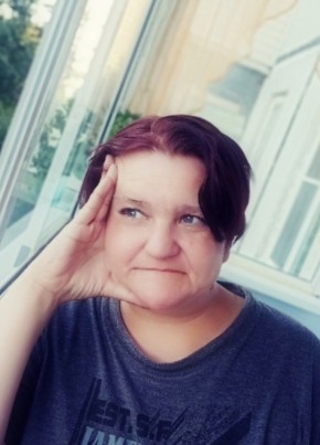 Анна из Петрозаводска 44 года