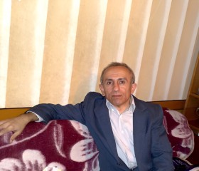 Arif, 65, Baku