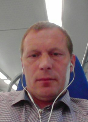 Виктор, 47, Россия, Изоплит