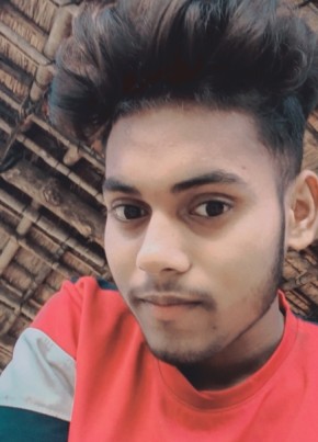 Manjit Kushwaha, 19, India, Bagaha
