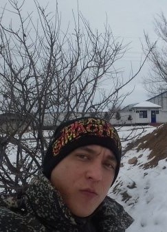 Евген, 33, Россия, Губкинский