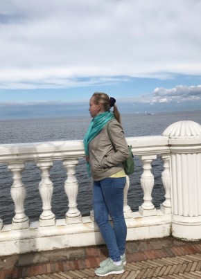 Галина, 41, Россия, Москва