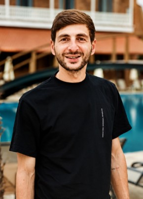 Max из ბათუმი 34 года