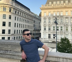 kar, 22, Yerevan