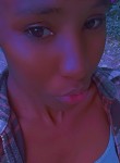Mirrie, 23, Nairobi