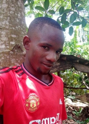 Matovu, 24, Uganda, Kampala