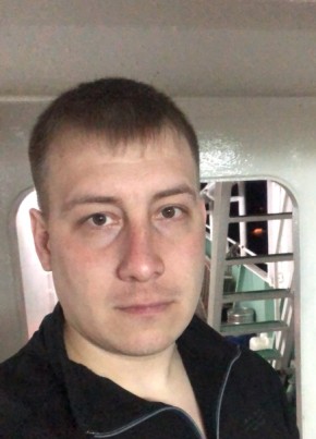 Andrey, 35, Russia, Artem