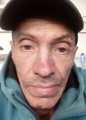 Александр из Омска 47 лет