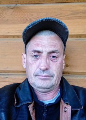 Андрей из Челябинска 47 лет