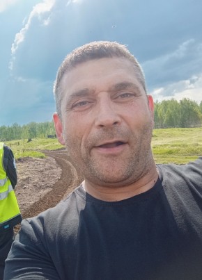 Константин из Дзержинское 44 года