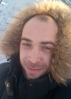 Артем, 35, Россия, Сургут