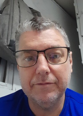 Jackson leviano из Joinville 48 лет
