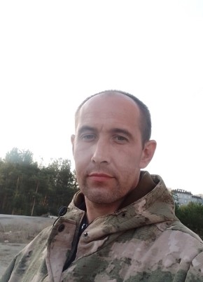 Иван, 39, Россия, Реж