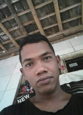 Ponijan putra, 24, Indonesia, Baki