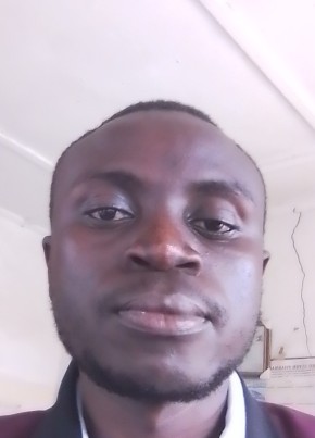 Xriz, 31, Uganda, Kasese