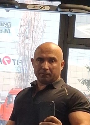 Мухамед из Петропавла 51 год