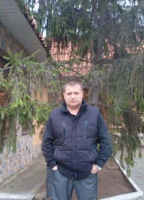 Александр, 48, Россия, Родниковое