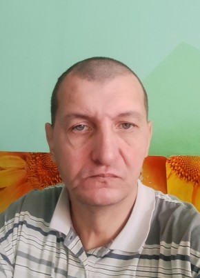Михаил из Новомосковска 46 лет