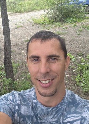 Александр из Находки 34 года