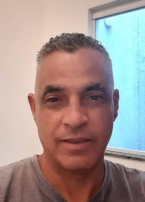 Julio, 55, República Federativa do Brasil, São Paulo capital