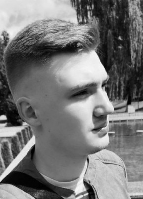 Роман из Магілёў 30 лет