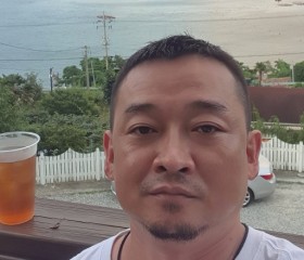 Виктор, 44 года, 천안시