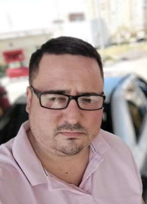 Роман Черкесов из Dublin city 31 год