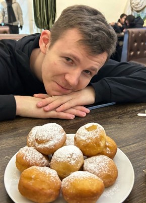 Алексей из Великого Новгорода 25 лет