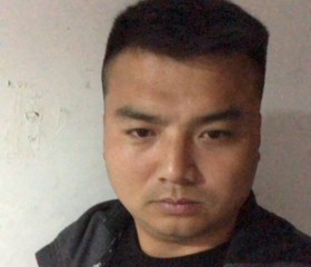 高超超, 36, Jining (Shandong Sheng)