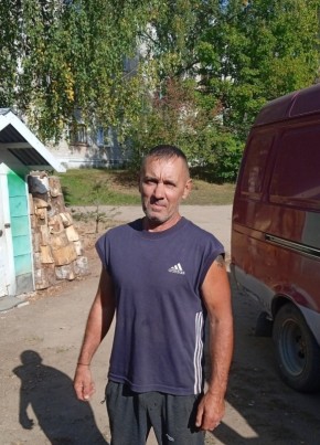 Сергей из Торжока 53 года