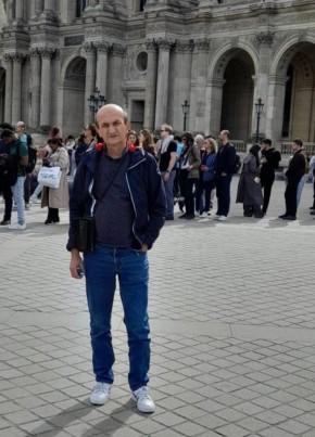 Artur из Marl 49 лет