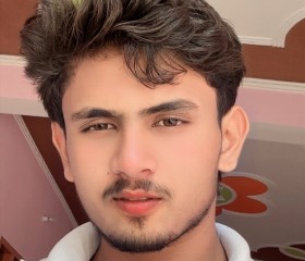 Vansh, 21, Aligarh