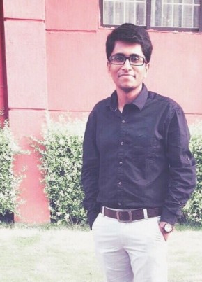 Vijay Karthik, 25, India, Salem