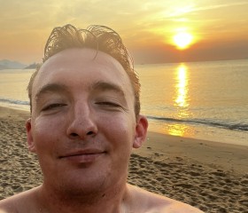 Andrey, 26, Nha Trang