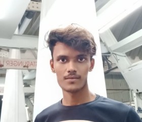 Deepak, 18 лет, Mau (State of Uttar Pradesh)