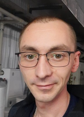 Александр, 35, Россия, Кремёнки