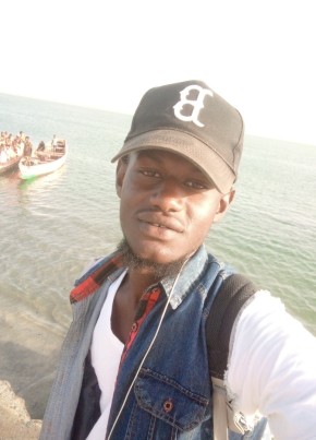Bubacarr bah, 24, Republic of The Gambia, Brikama