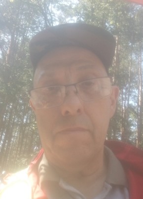 Игорь из Прокопьевска 63 года