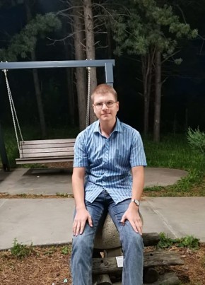 Данил из Хабаровска 19 лет