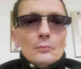Валентин, 43 года, Берасьце