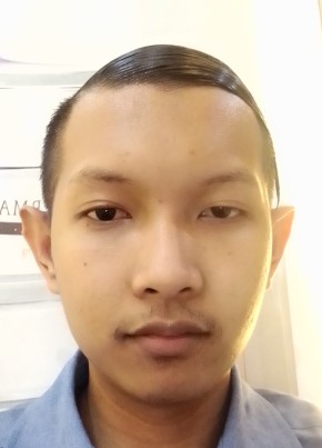 Kevin Thomastrha, 26, Indonesia, Djakarta