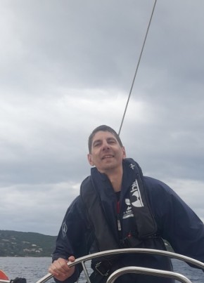 Anthony, 42, République Française, Cherbourg
