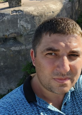 Иван из Славянки 38 лет