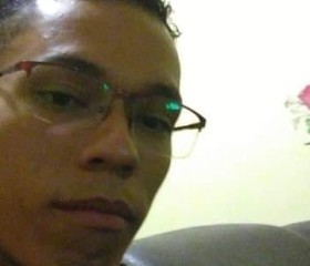 Benjamin , 22, Limon