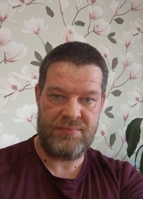 Юрий, 43, Россия, Киров (Кировская обл.)