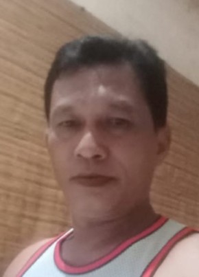 Hendra из Singapore 46 лет