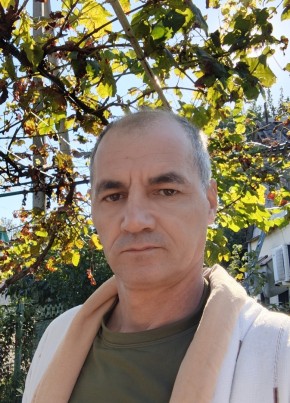 Сергей из Пашковския 47 лет