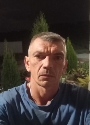 Саша из Старого Оскола 42 года