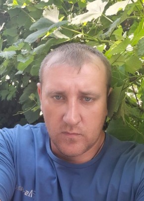 Виталий, 37, Россия, Вольск